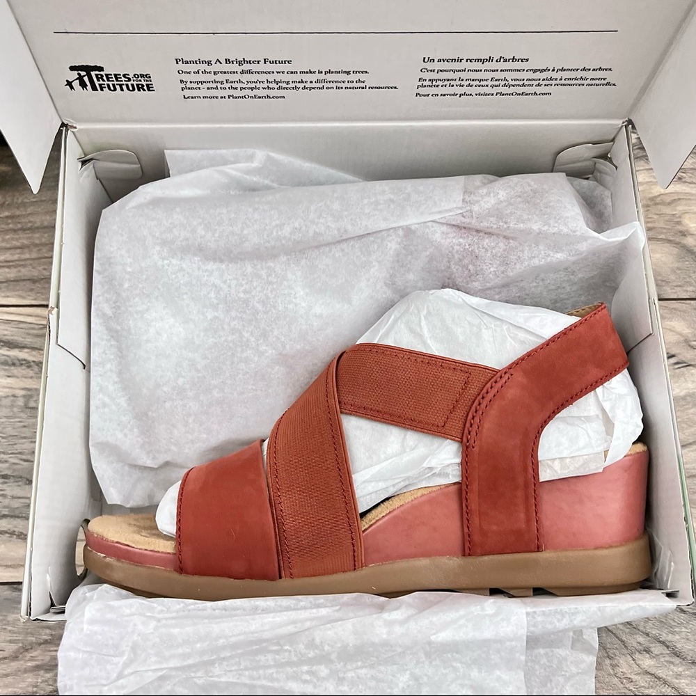 NIB Earth Origins 8W 9W Carren Leather Strappy Wedge Sandal Brick - Picture 9 of 12